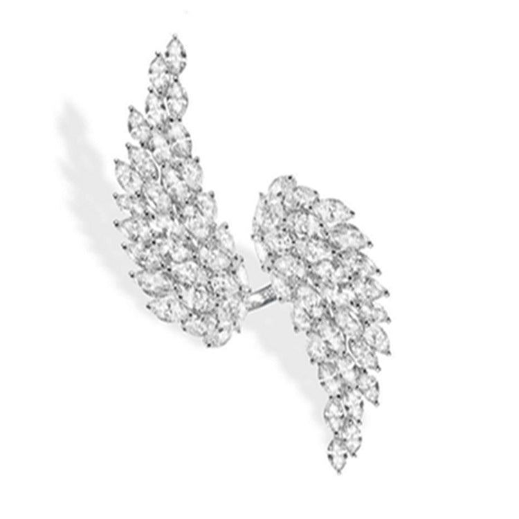 Angel Wing Horse Eye Zircon Ring